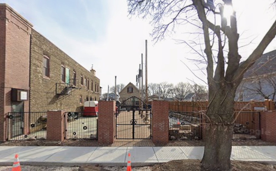 Kochanski's beer garden and exterior in 2025